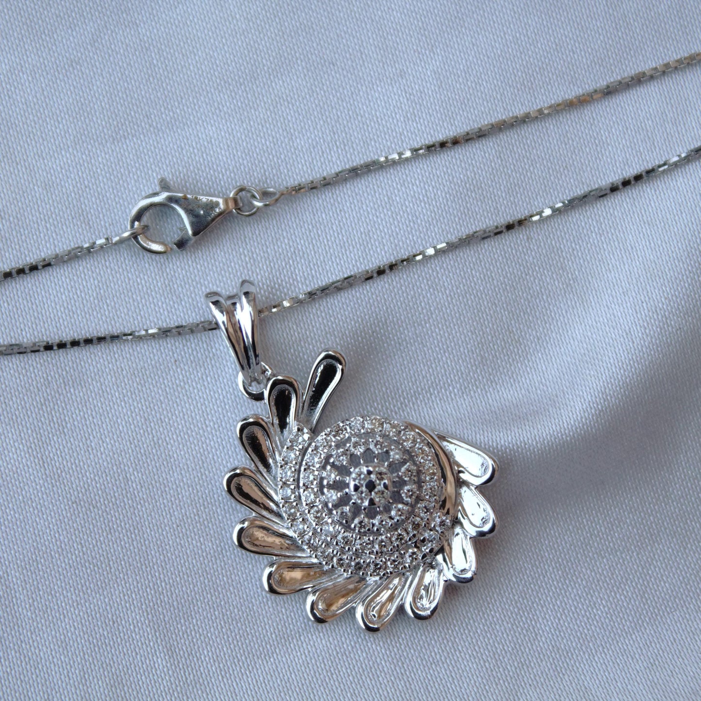 Real Diamond 18K Gold Necklace Set, IGI Certified Diamond Jewelry Set, Chain Pendant Necklace with Stud Earrings, Designer Diamond Jewelry