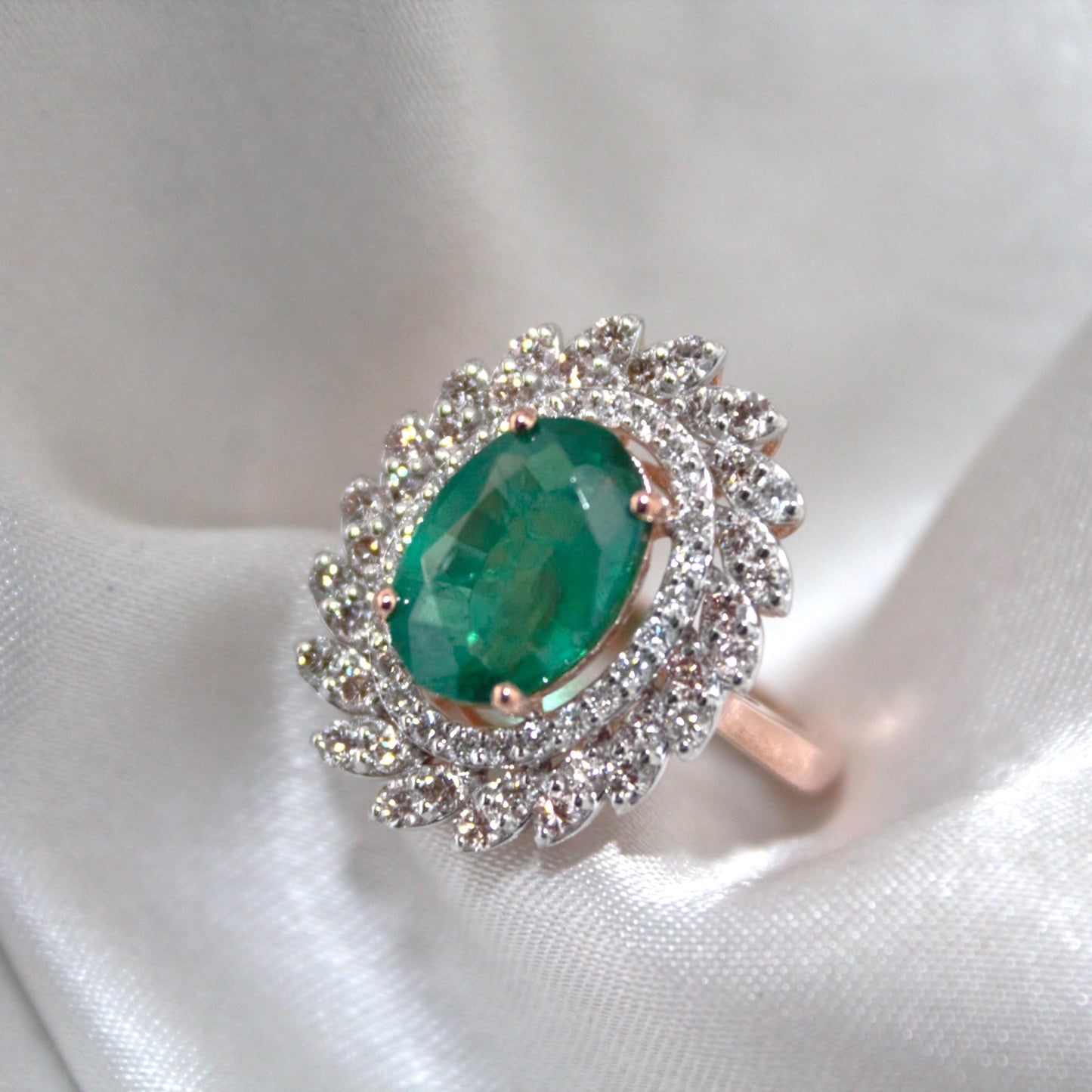 Natural Emerald with Natural Diamonds, Solid Rose Gold Ring for Birthday Gift, Elegant Real Diamond with Real Gold Ring