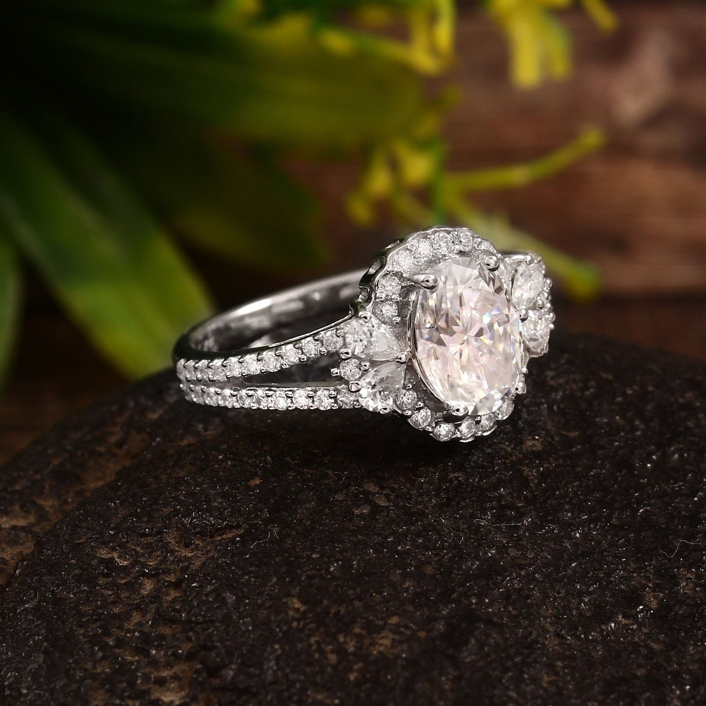 8X6mm Oval Cut Diamond Ring, Classic Gold Ring, Lab Grown Diamond Ring, Engagement Ring, Designer Jewelry, Solitaire Diamond Ring for Her