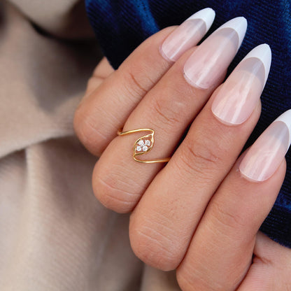 H - I Color SI Clarity Natural Diamond Ring, 5 US Gold Diamond Ring, 18K Solid Gold Jewelry, 1.28Gram Diamond Gold Ring for Anniversary Gift