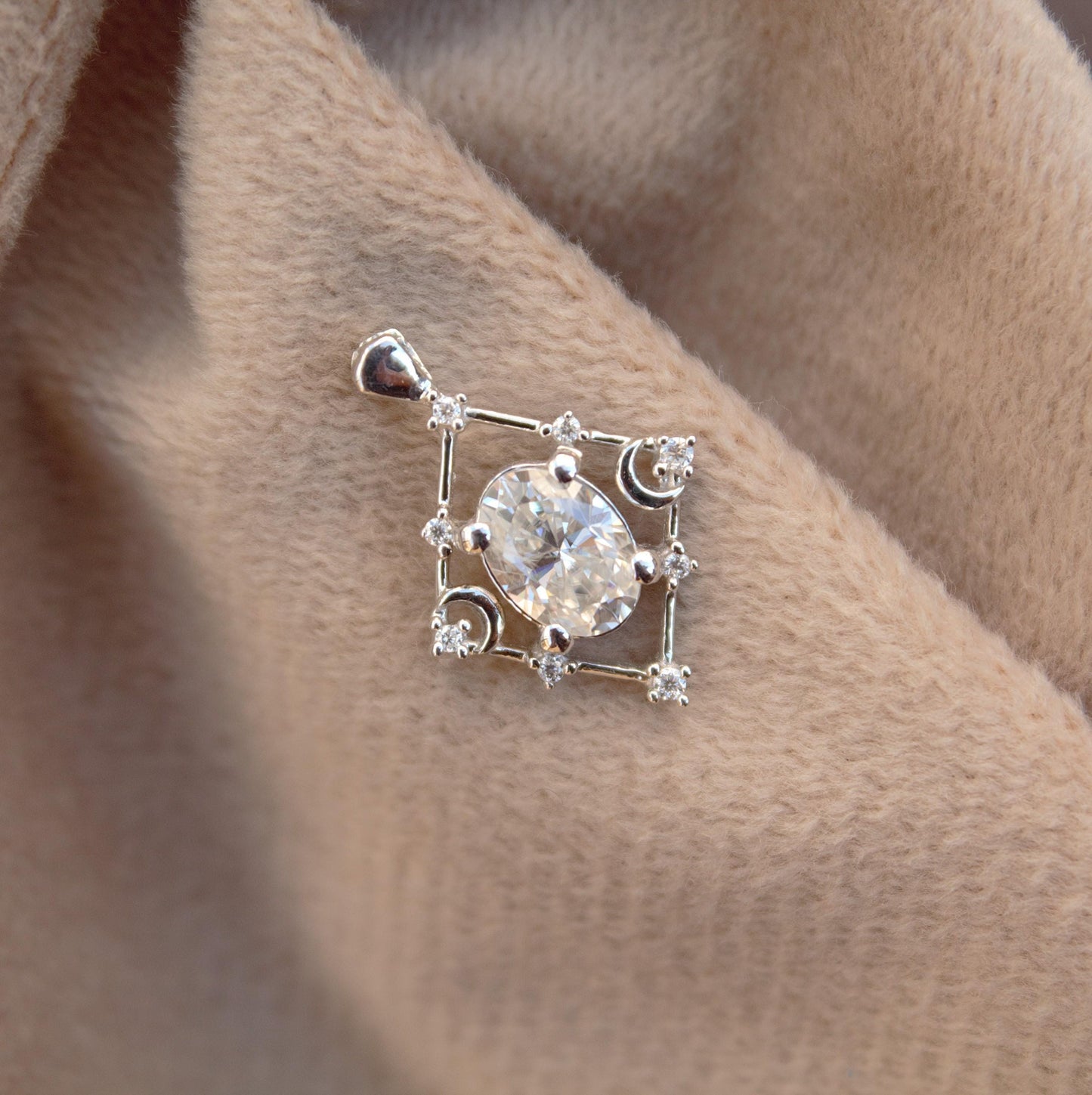 Moissanite Kite Shape Pendant in 925 Sterling Silver, Oval and Round Cut Stone Pendant, Stunning White Moissanite Jewelry, Perfect for Her