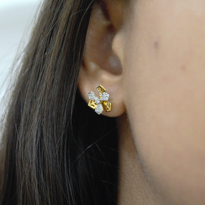 Yellow Gold Diamond Jewelry Set, 18k Gold Pendant Earring Set, Floral Design Classic Jewelry, Gold Chain Pendant with Stud Earrings for Her