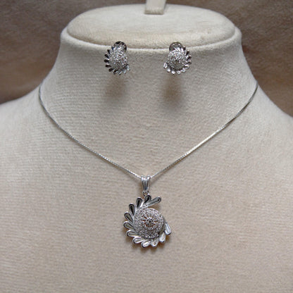 Real Diamond 18K Gold Necklace Set, IGI Certified Diamond Jewelry Set, Chain Pendant Necklace with Stud Earrings, Designer Diamond Jewelry