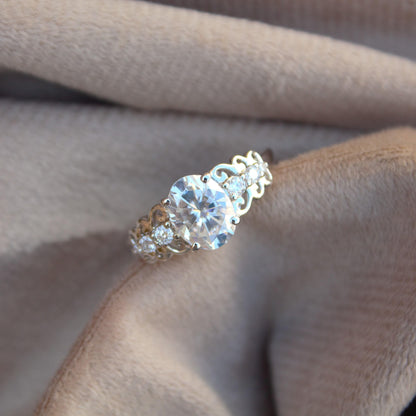Solid 925 Sterling Silver Moissanite Ring, Oval Shape Stone Solitaire Ring, Handmade Vintage Jewelry, Designer Promise Ring, Perfect for Her