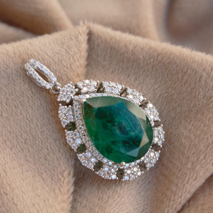 Pear Cut Green Emerald Inclusion with Moissanite Pendant, 925 Sterling Silver Statement Pendant, Delicate Green Stone Pendant for Chain