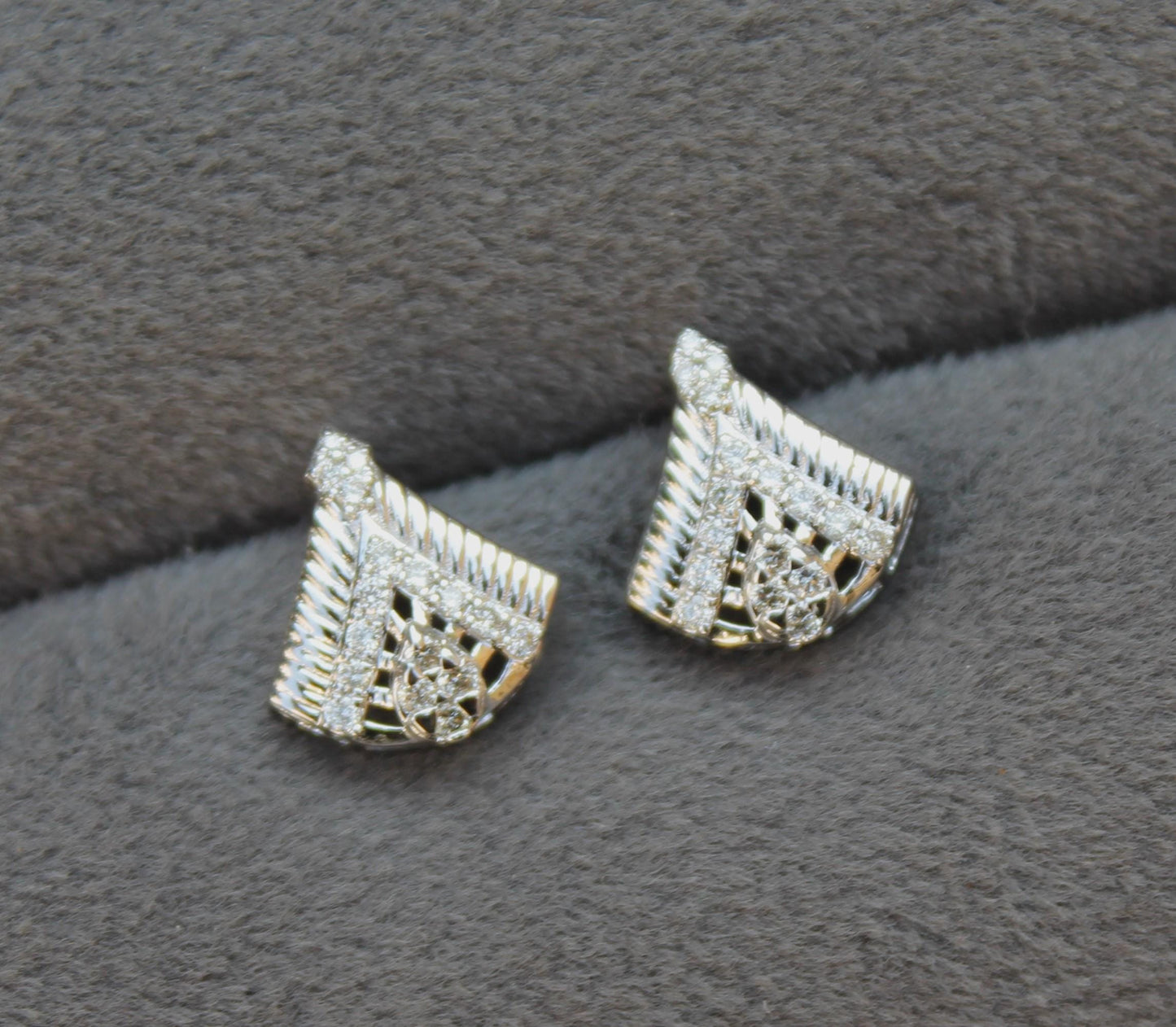 Beautiful Bridal Gold Jewelry Set, Real Diamond Dainty Necklace and Earring Set, Designer Statement 18K Gold Certified Jewelry for Women