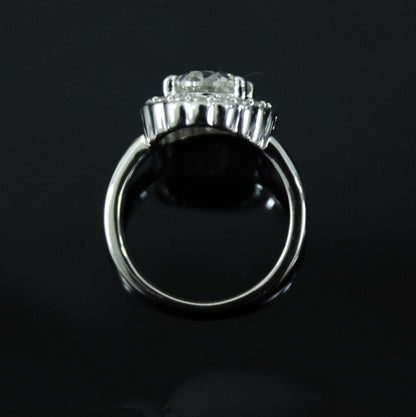 Oval Cut Moissanite Ring in 925 Sterling Silver, Solitaire Wedding Ring for Bride, Vintage Style Silver Jewelry, Travel Jewelry for Women