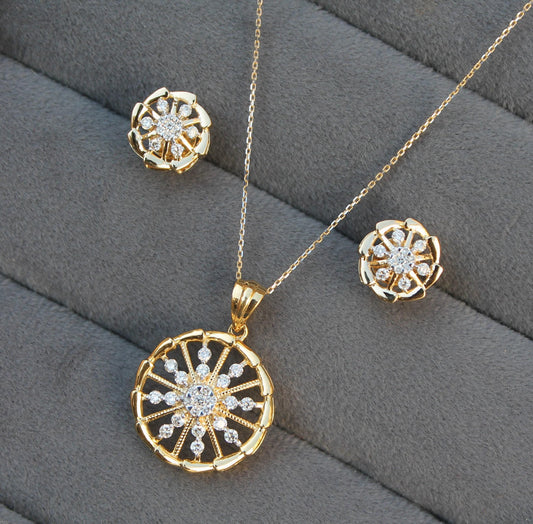 Yellow Gold Round Diamond Pendant Earring, Ready To Ship, 18K Gold Diamond Jewelry, Beautiful Diamond Jewelry Set For Anniversary Gift
