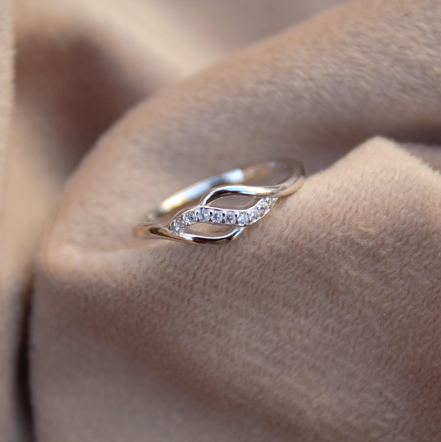 Solid 925 Sterling Silver Stacking Ring, Cubic Zirconia Tiny Ring, Vintage Silver Ring, Minimalist Dainty Ring, Lightweight Travel Jewelry