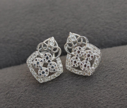 IGI Certified Diamond Jewelry, Natural Diamond Gold Jewelry, 18K Solid Gold Pendant with Chain and Stud Earring Set, Lightweight Dainty Set