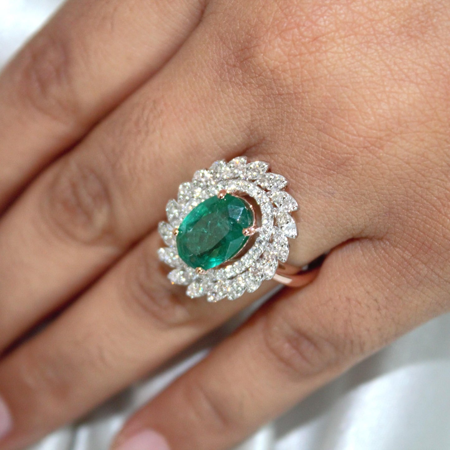 Natural Emerald with Natural Diamonds, Solid Rose Gold Ring for Birthday Gift, Elegant Real Diamond with Real Gold Ring