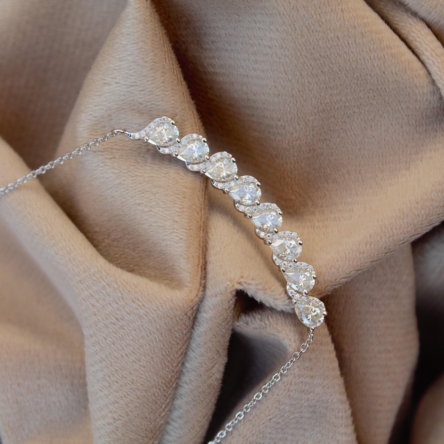 Colorless Moissanite Pear Necklace, 925 Sterling Silver Chain Necklace, Lightweight Travel Jewelry, Minimalist Silver White Stone Necklace