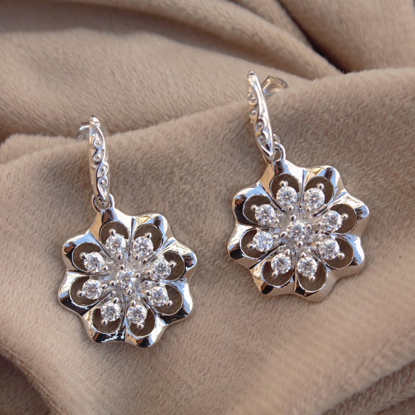 Floral Shape Moissanite Silver Earrings, 925 Sterling Silver Earrings for Women, Vintage Look Earrings, Flower Earrings, Anniversary Gift