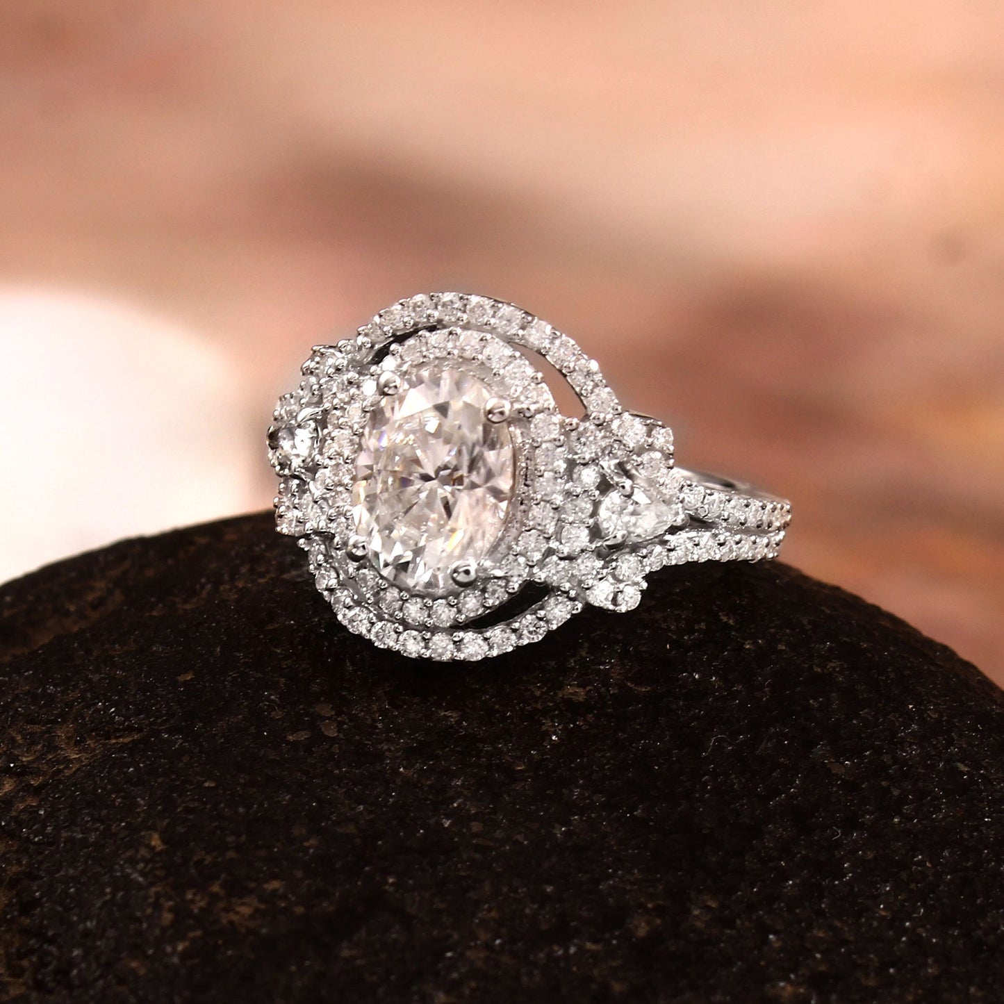 Moissanite Gold Halo Ring, Handmade Designer Jewelry, Oval Cut Moissanite Jewelry, 14K, 18K Gold Jewelry, Engagement Ring Gift for Bride