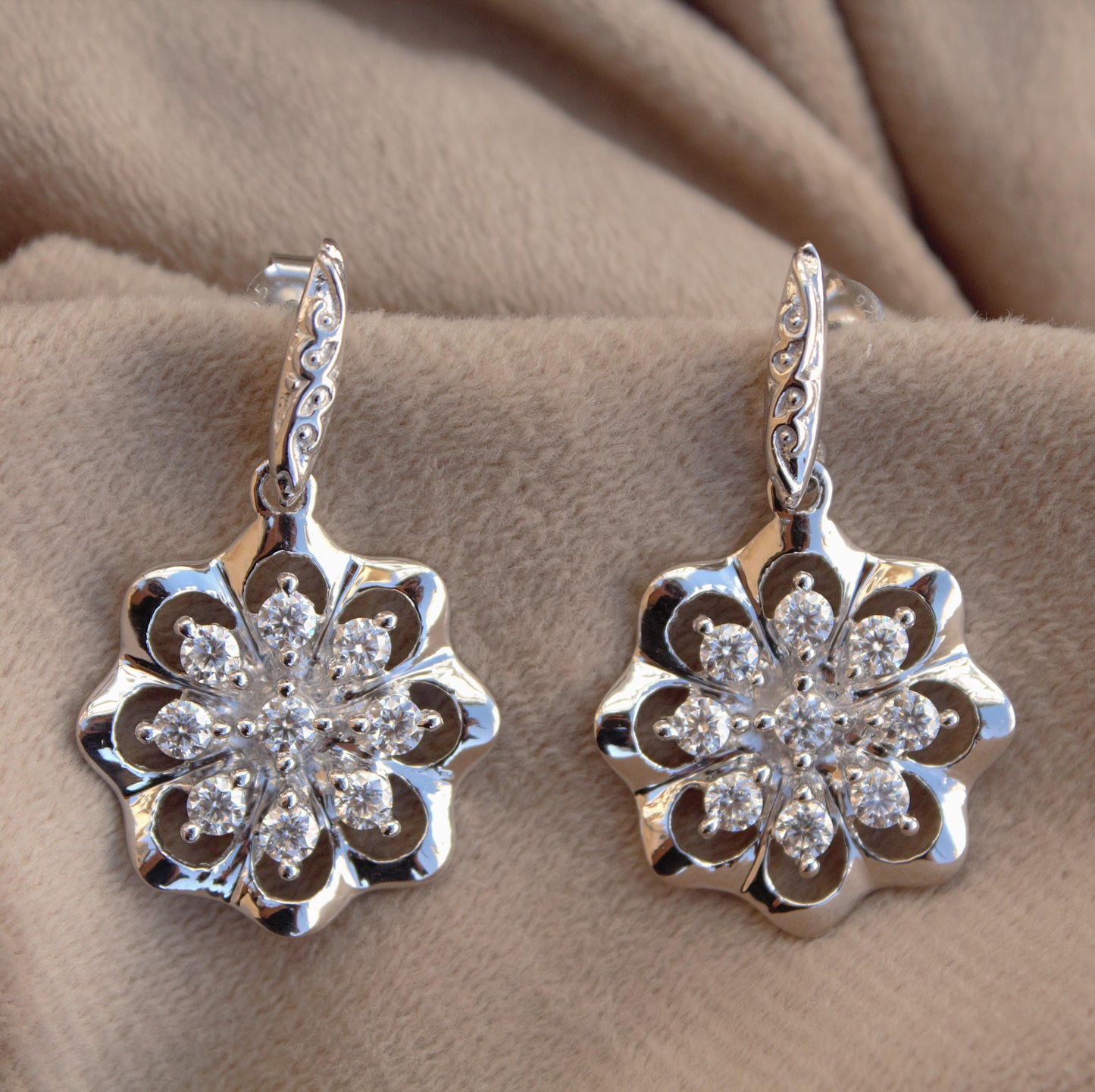 Floral Shape Moissanite Silver Earrings, 925 Sterling Silver Earrings for Women, Vintage Look Earrings, Flower Earrings, Anniversary Gift