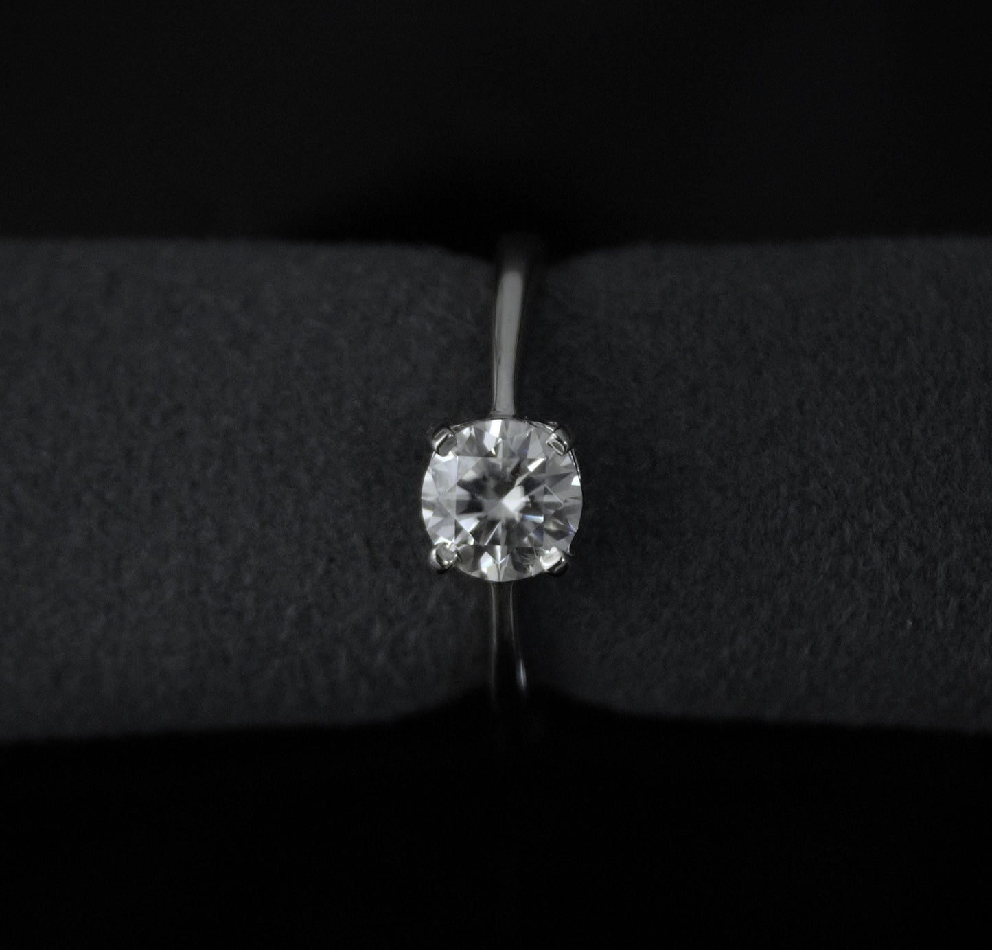 White Moissanite Round Cut Stone Ring, Solitaire Silver Ring, Minimalist Ring, Perfect Gift For Her, Single Stone Silver Moissanite Ring