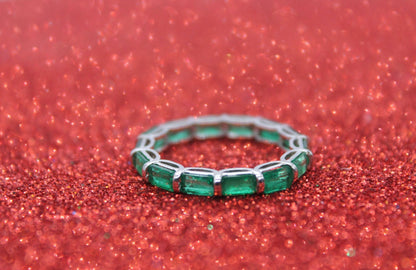 Natural Emerald Eternity Band,14K-18K Solid Gold Ring, Customizable Ring, Engagement Band for Her, Statement Wedding Ring, Green Stone Ring