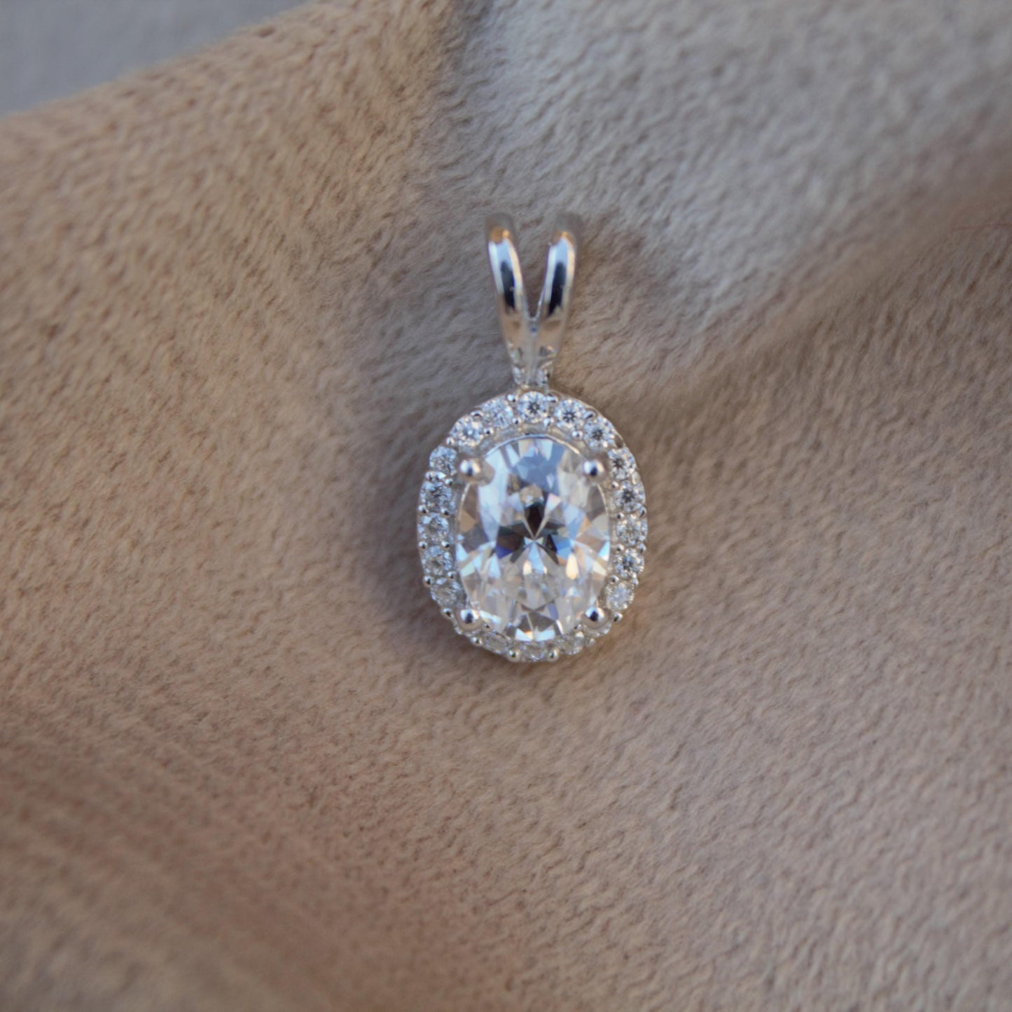 Oval Moissanite 925 Sterling Silver Halo Pendant, Minimalist Jewelry, Silver Dainty Pendant, Four Prong Pendant, Perfect Gift for Bridesmaid