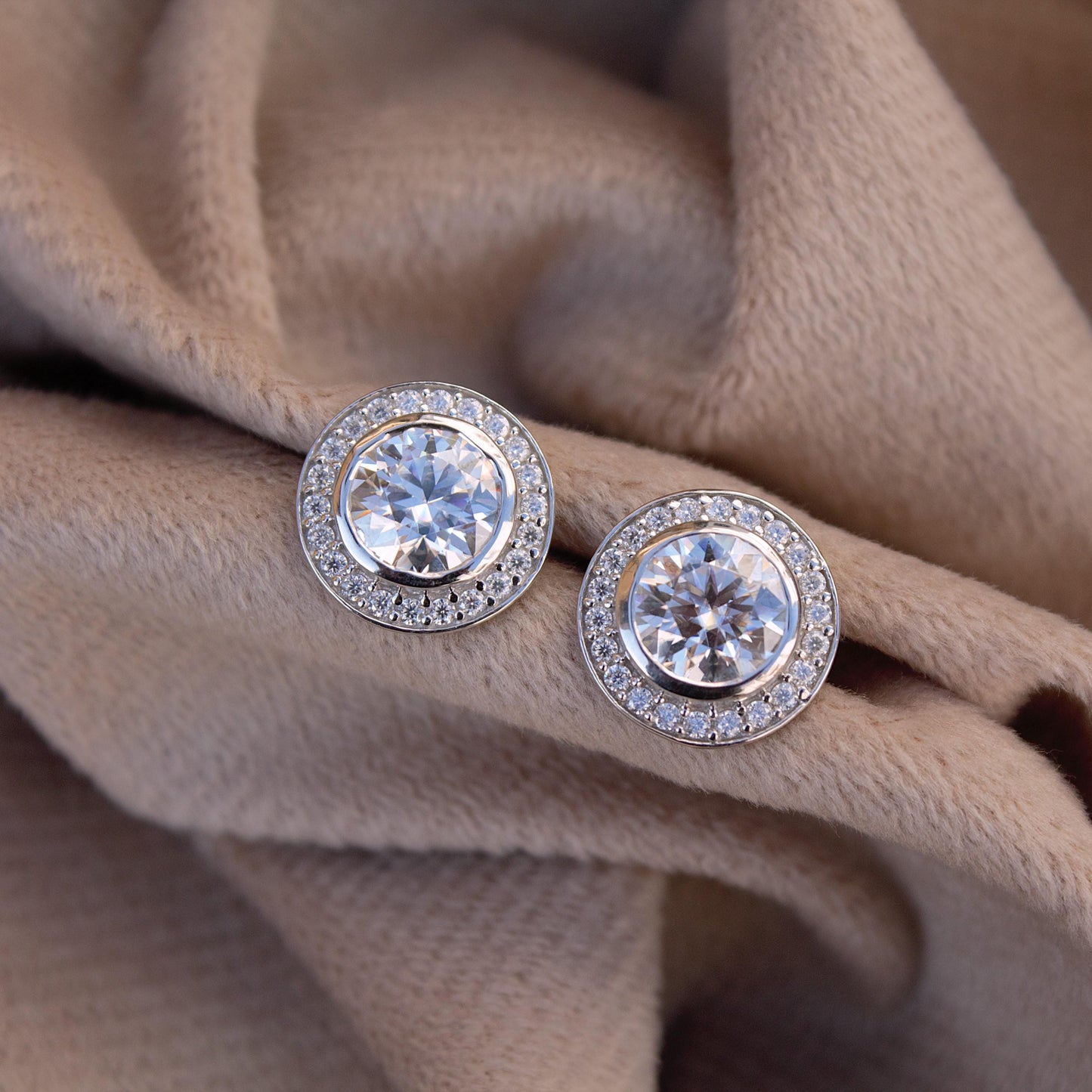 Silver Moissanite Stud Earrings for Her, Solitaire Halo Stud Earrings, Round Stone Earrings, Round Cut Earrings, 925 Sterling Silver Studs