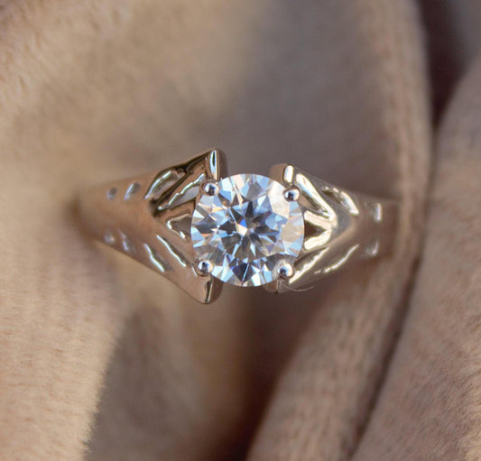Round Cut Moissanite Stone Ring, 925 Sterling Silver Delicate Ring, Vintage Art Deco Ring, Statement Silver Ring, Prefect Anniversary Gift
