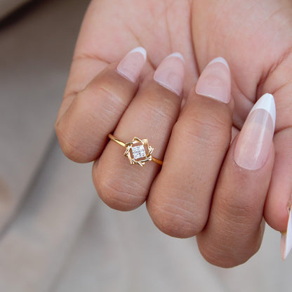 IGI Certified Diamond Jewelry, 18K Solid Gold Ring, Lightweight Diamond Ring For Daily Wear, 1.28 gram Diamond Gold Ring For Birthday Gift