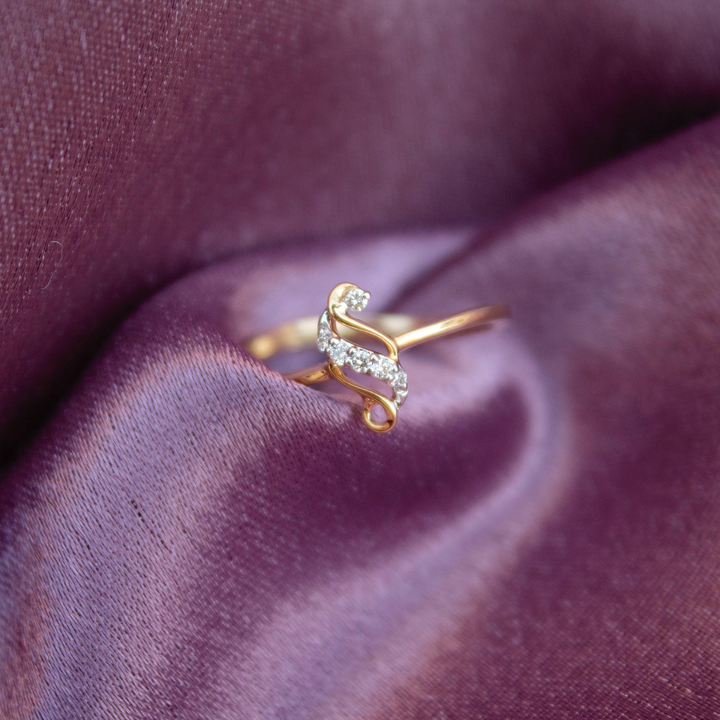 Real 18K Solid Gold Ring, Natural Diamond Ring, Dainty Engagement Ring, Elegant Gift for Her, Unique Promise Ring, IGI Certified Jewelry