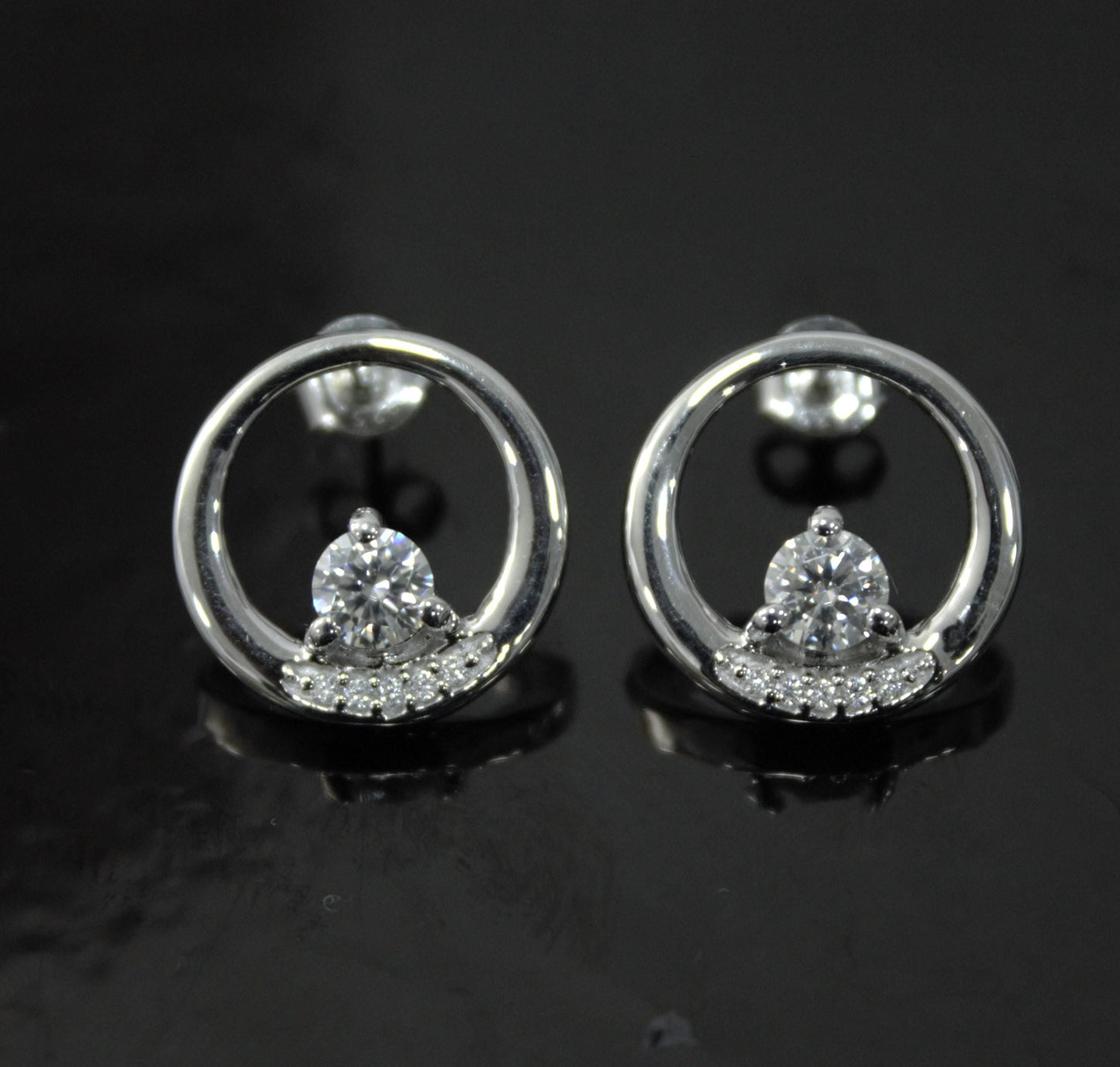 Round Moissanite Stud Earring for Women, Statement Stud Earring Silver, Round Cut Earrings, 925 Sterling Silver Studs, Perfect Birthday Gift