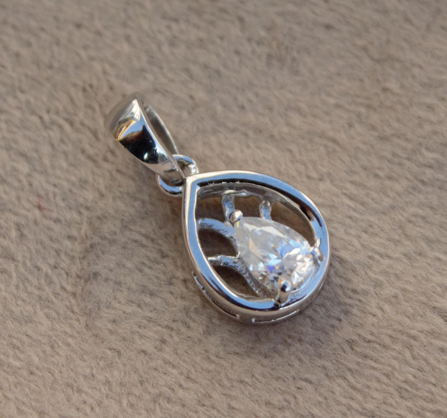 Minimalist Pear Cut Moissanite Pendant, 925 Sterling Silver Pendant for Her, Tiny Charm Pendant for Chain, Moissanite Jewelry, Birthday Gift