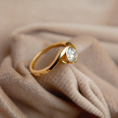 0.90 Carat Lab Grown Diamond Ring, US 6.25 Solid 14K Gold Ring, Perfect for Engagement or Wedding Gift, Statement Gold Ring for Women