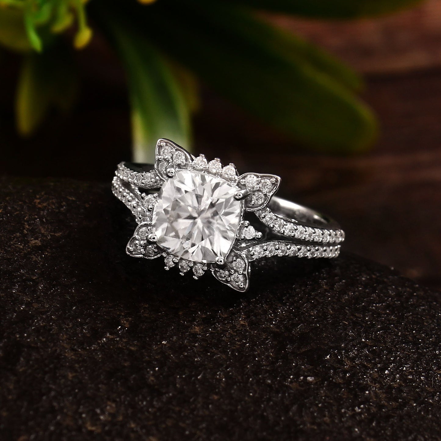 Gold Moissanite Ring, Colorless Moissanite Jewelry, 14K Gold Ring, Designer Jewelry for Women, Travel Ring, Solitaire Ring, Statement Ring