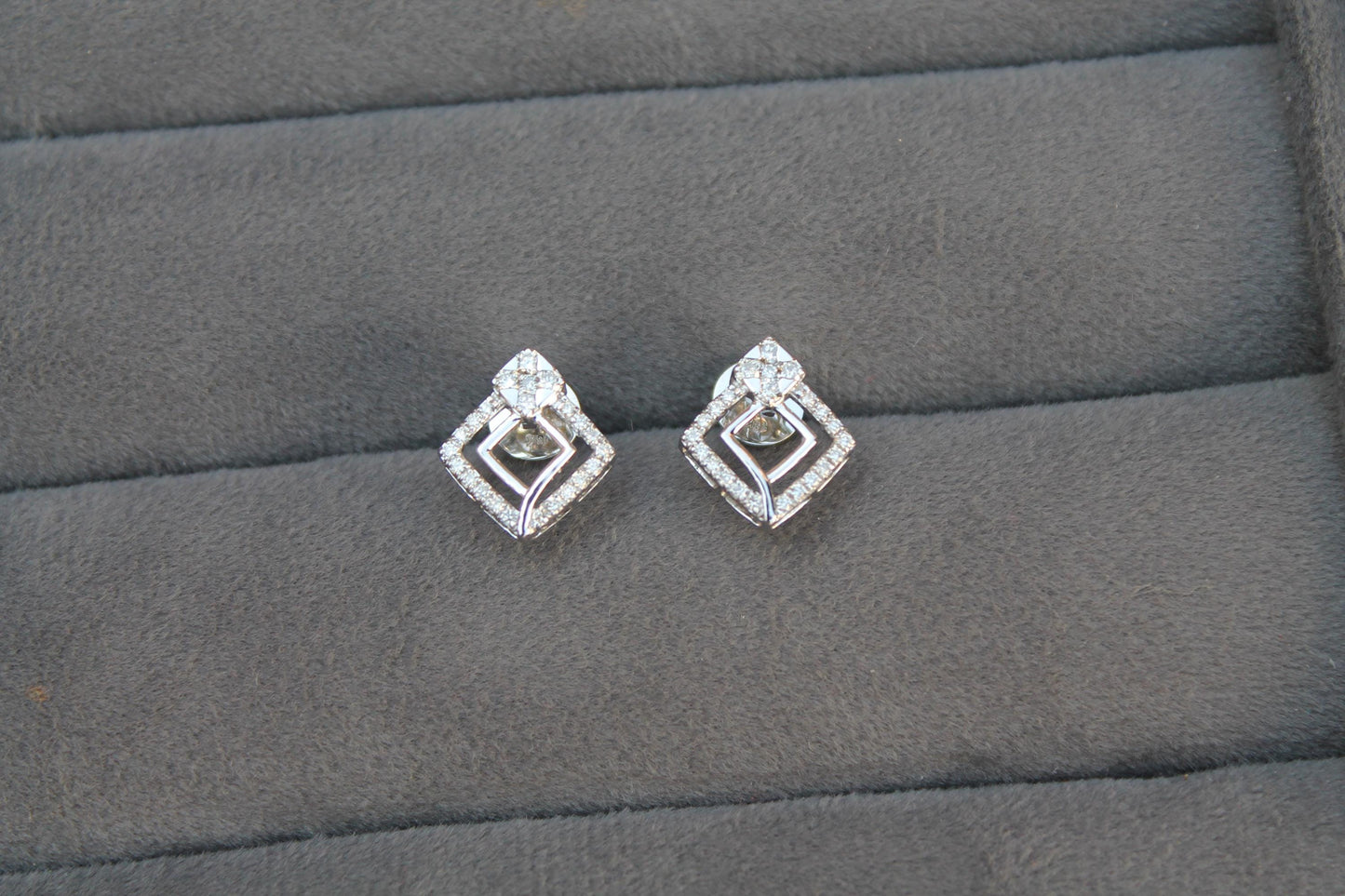 Diamond Gold Necklace with Earrings, 18K Gold Jewelry Set, Designer Gold Jewelry, Real Diamond Pendant with Chain and Stud Earrings Set