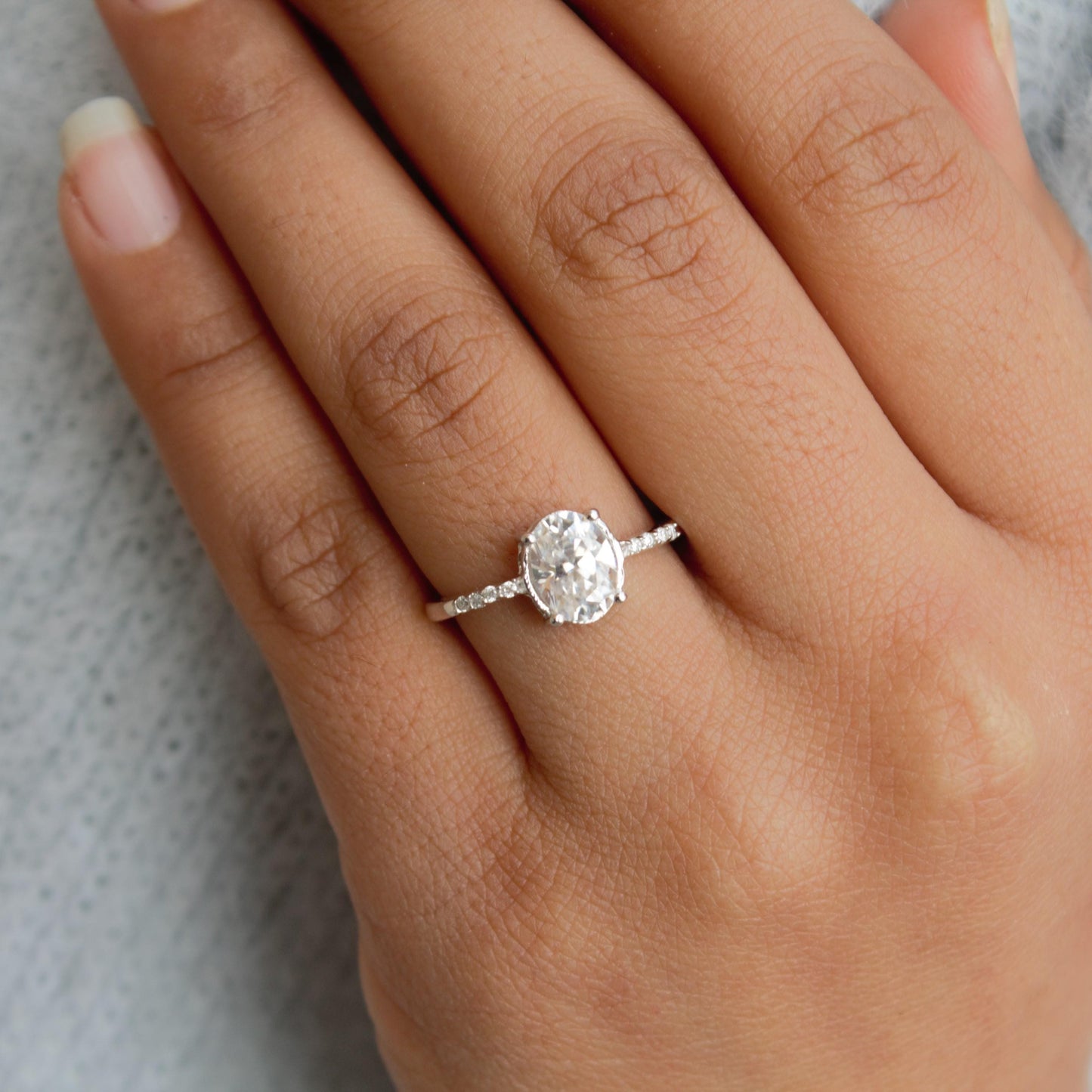 Oval Cut Moissanite Ring, Lightweight Silver Ring for Girlfriend, Minimalist Moissanite Ring, Daily Wear Silver Ring, Cluster Silver Ring