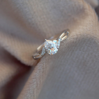 Delicate Moissanite Ring in 925 Sterling Silver, Pear Cut Stone Ring, Handmade Wedding Jewelry, Moissanite Jewelry, Propose Ring for Her