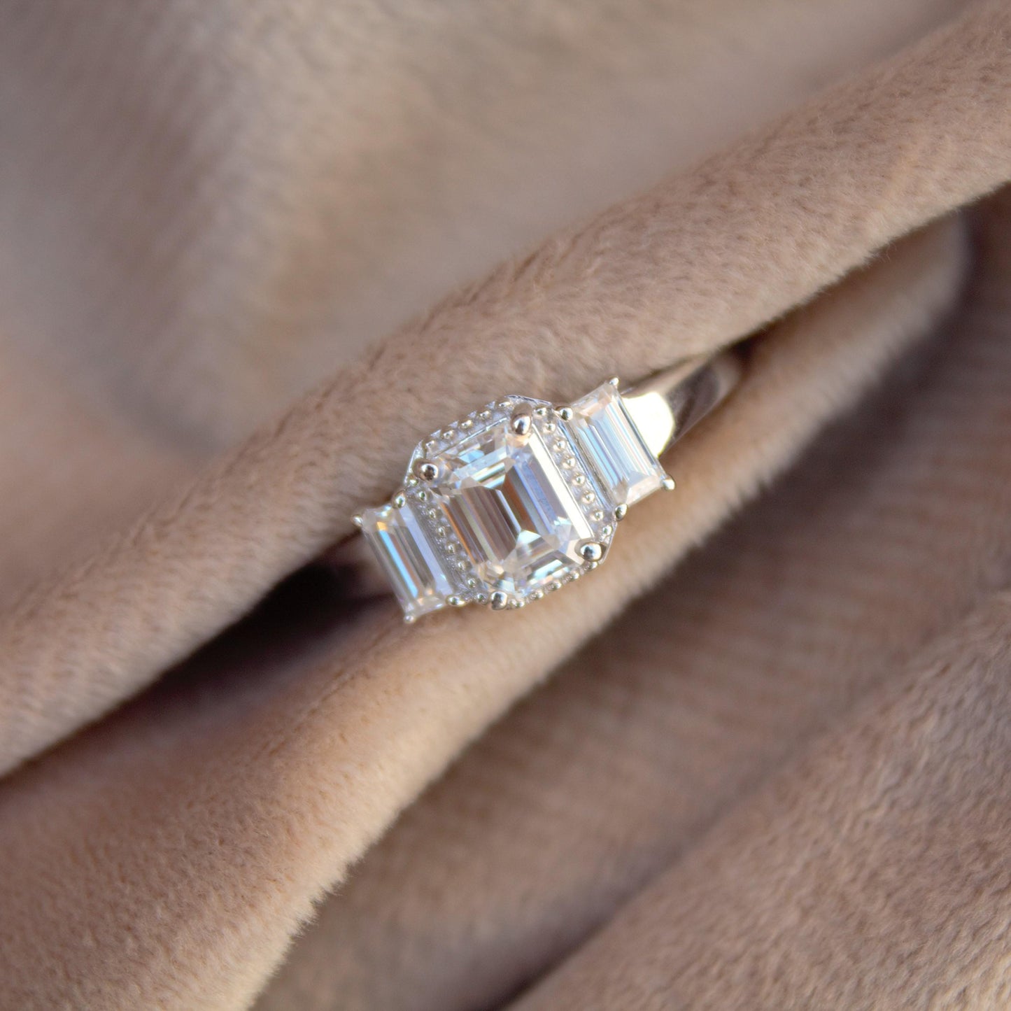 Luxurious Emerald Cut Moissanite Halo Engagement Ring, 925 Silver Ring, Art Deco Proposal Ring Gift, Romantic Proposal Ring or Birthday Gift