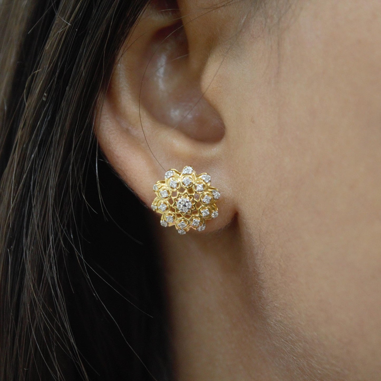 Diamond Gold Jewelry Set for Bride, 18k Yellow Gold Necklace Earrings Set, Cluster Pendant with Stud Earrings, IGI Certified Diamond Jewelry