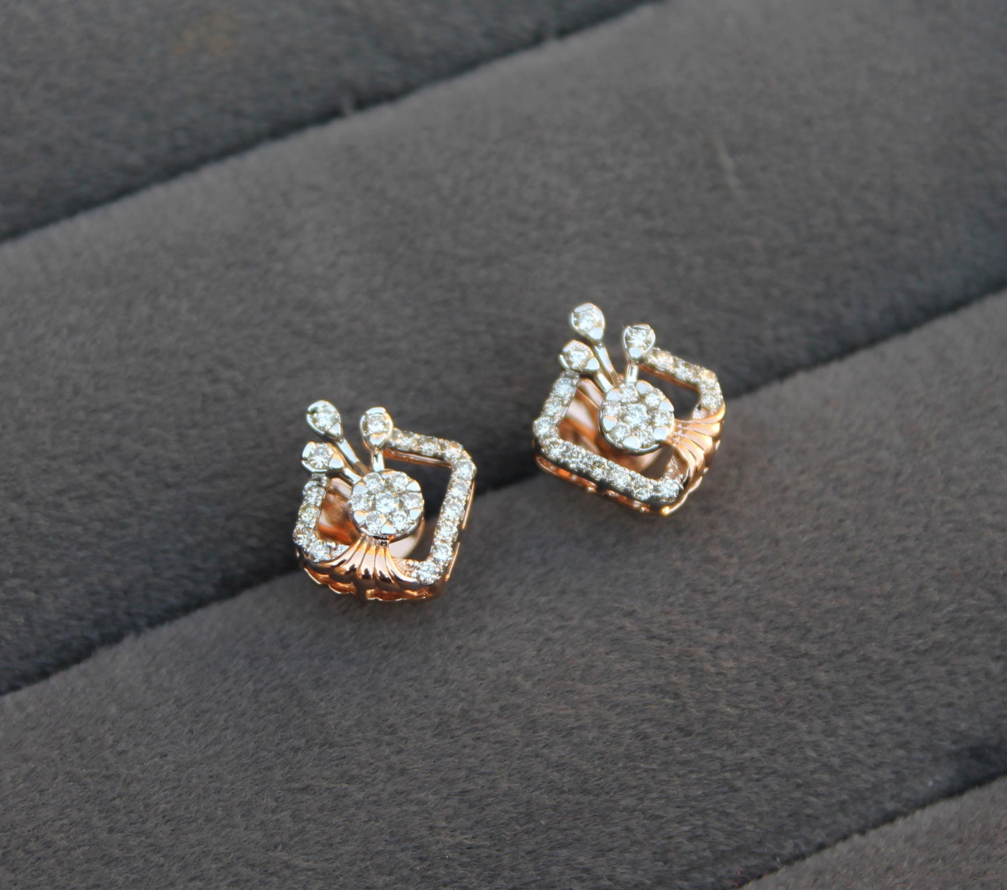 18k Rose Gold Lightweight Jewelry Set, iGi Certified Diamond Jewelry, Beautiful HI Color VS-SI Clarity Natural Diamond, Designer Diamond Set