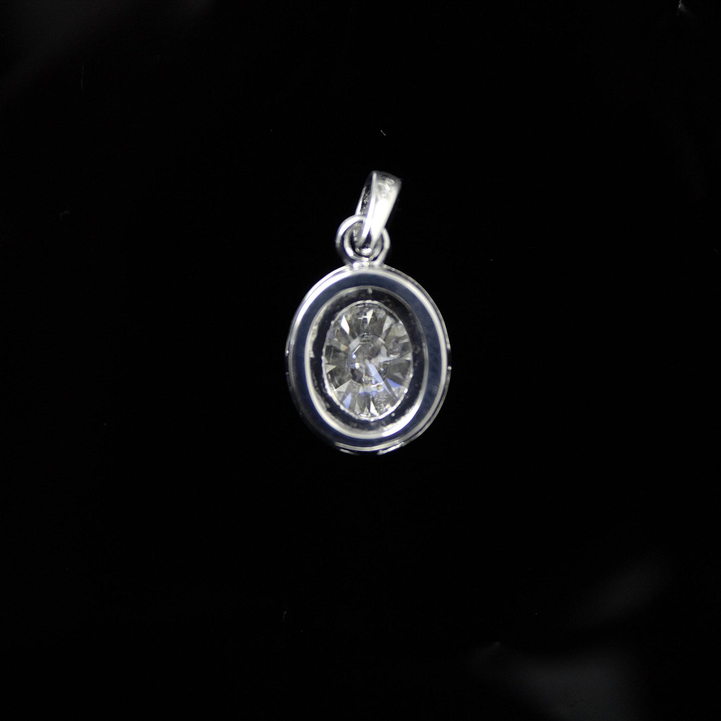 Moissanite 925 Sterling Silver Pendant, Oval Cut White Stone Pendant for Men and Women, Minimalist Pendant for Chain, Silver Charm Pendant
