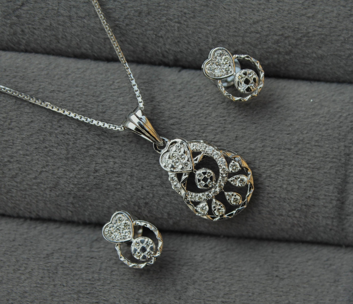 White Gold Diamond Earrings Necklace Set, 18K Gold Diamond Jewelry, IGI Certified Jewelry, Heart Shape Jewelry Perfect For Valentines Gift