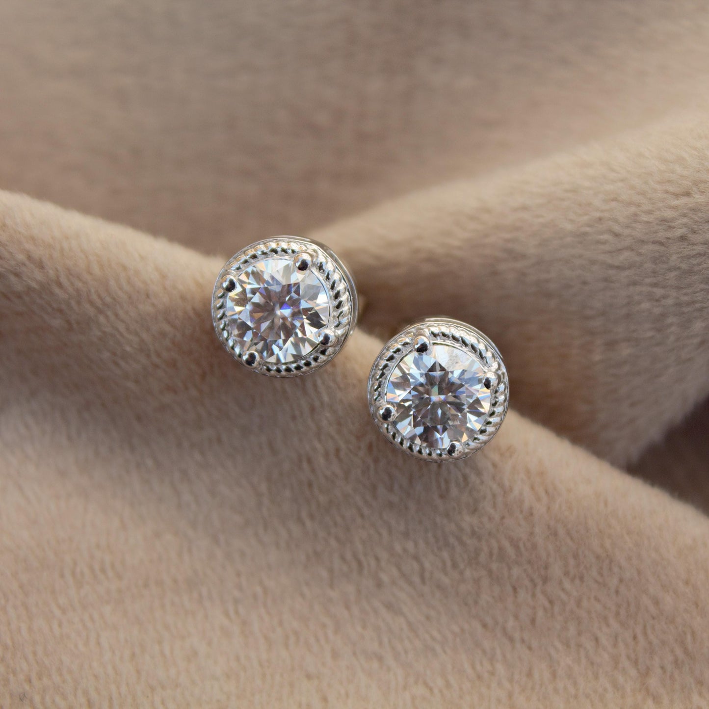 Moissanite Round Cut Statement Earrings, 925 Sterling Silver Stud Earrings for Her, Silver Minimalist Stud Earring, White Moissanite Jewelry