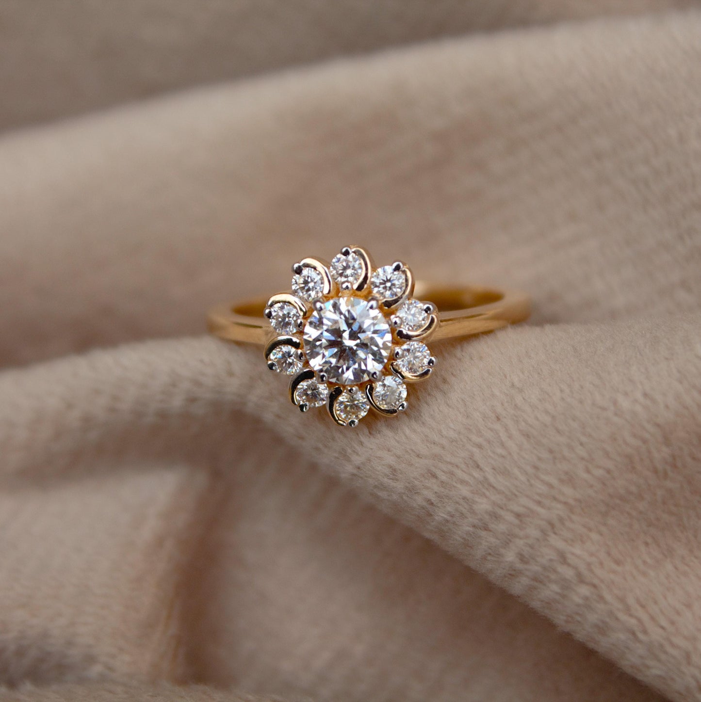 Lab Grown Diamond HPHT Gold Floral Ring, 14K Solid Gold EF/VVs Diamond Ring, Real Gold Jewelry, Ready to Ship, Anniversary Gift For Wife US7