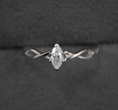 Marquise Cut Stone Moissanite Silver Ring, 925 Sterling Silver Ring, Minimalist Ring, Dainty Silver Ring, White Stone Ring, Gift for Her