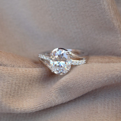 Oval Cut Moissanite Stone Ring, 925 Sterling Silver Ring for Women, Handmade Solitaire Silver Jewelry, Statement Propose Ring, Vintage Ring