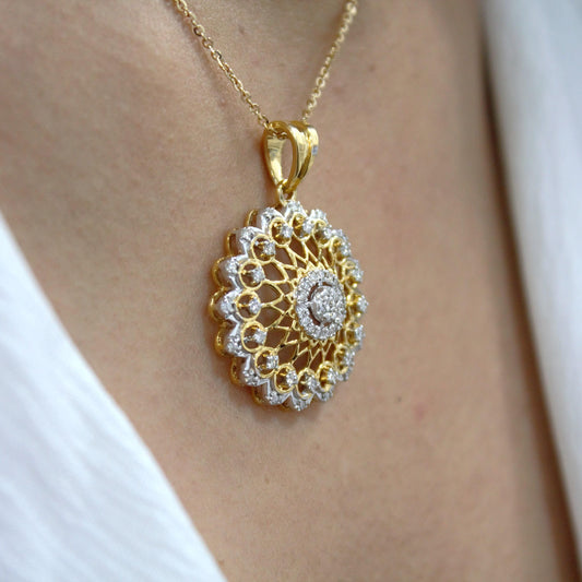 Diamond Gold Jewelry Set for Bride, 18k Yellow Gold Necklace Earrings Set, Cluster Pendant with Stud Earrings, IGI Certified Diamond Jewelry