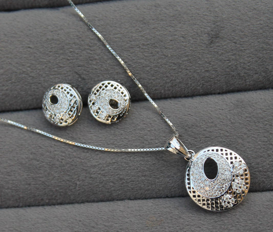 IGI Certified Gold Diamond Jewelry Set, 18K Gold Necklace and Earring Set, Real Diamond Jewelry for Women, Vintage Gift, Lightweight Jewelry