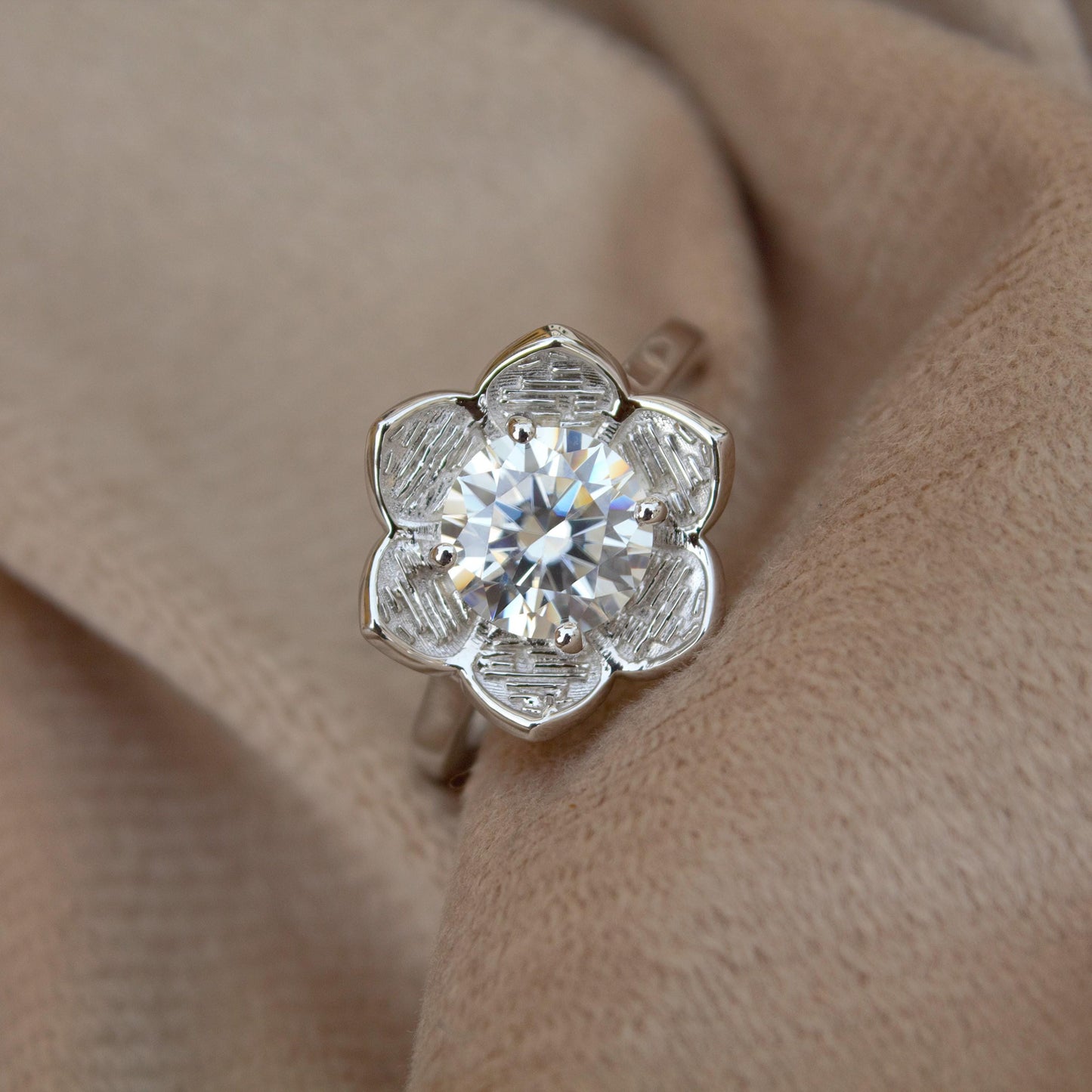 Floral Moissanite Silver Ring - Vintage Flower Engagement Ring, Nature-Inspired Promise Ring, 925 Sterling Silver Unique Bridal Jewelry Gift