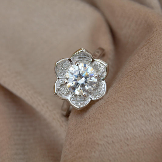 Floral Moissanite Silver Ring - Vintage Flower Engagement Ring, Nature-Inspired Promise Ring, 925 Sterling Silver Unique Bridal Jewelry Gift