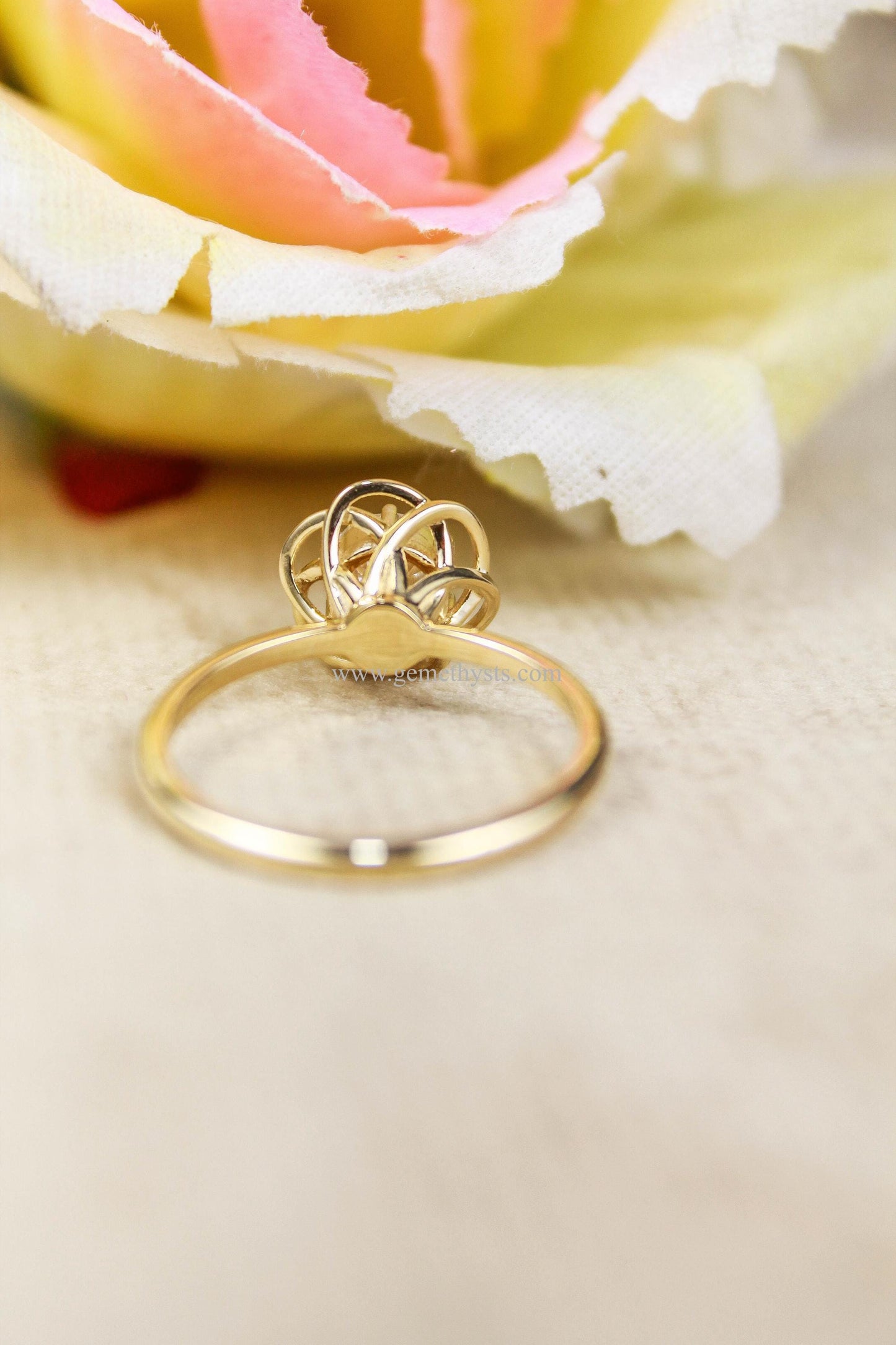 Lab Grown Diamond Solitaire Ring, 14K/18K Gold Ring, Flower Shape Anniversary Ring, 6 MM Round Diamond Ring, Gold Diamond Jewelry 0.75 Carat