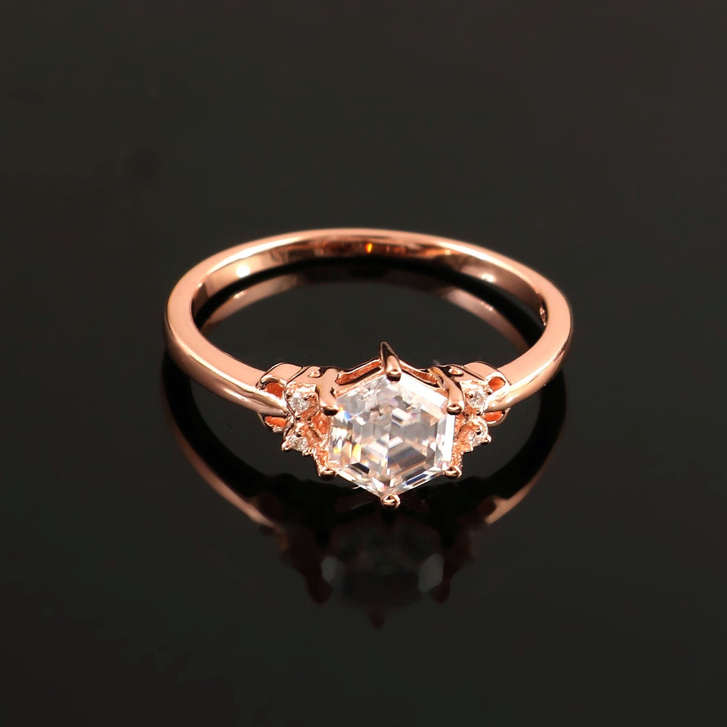 1 carat hexagon cut lab diamond ring