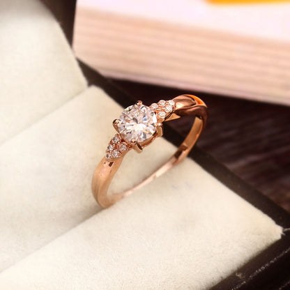 Round VVS Moissanite Gold ring