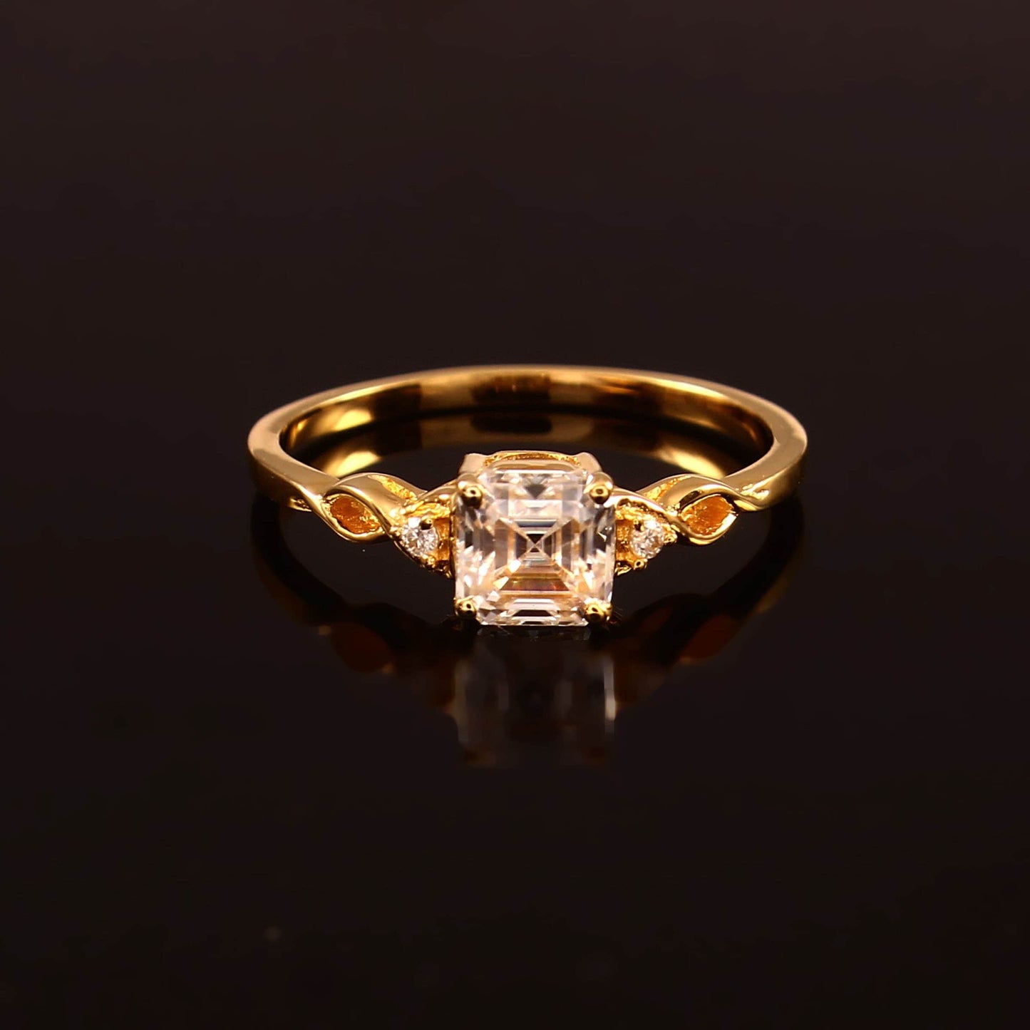 Asscher Cut Lab Diamond Gold Ring